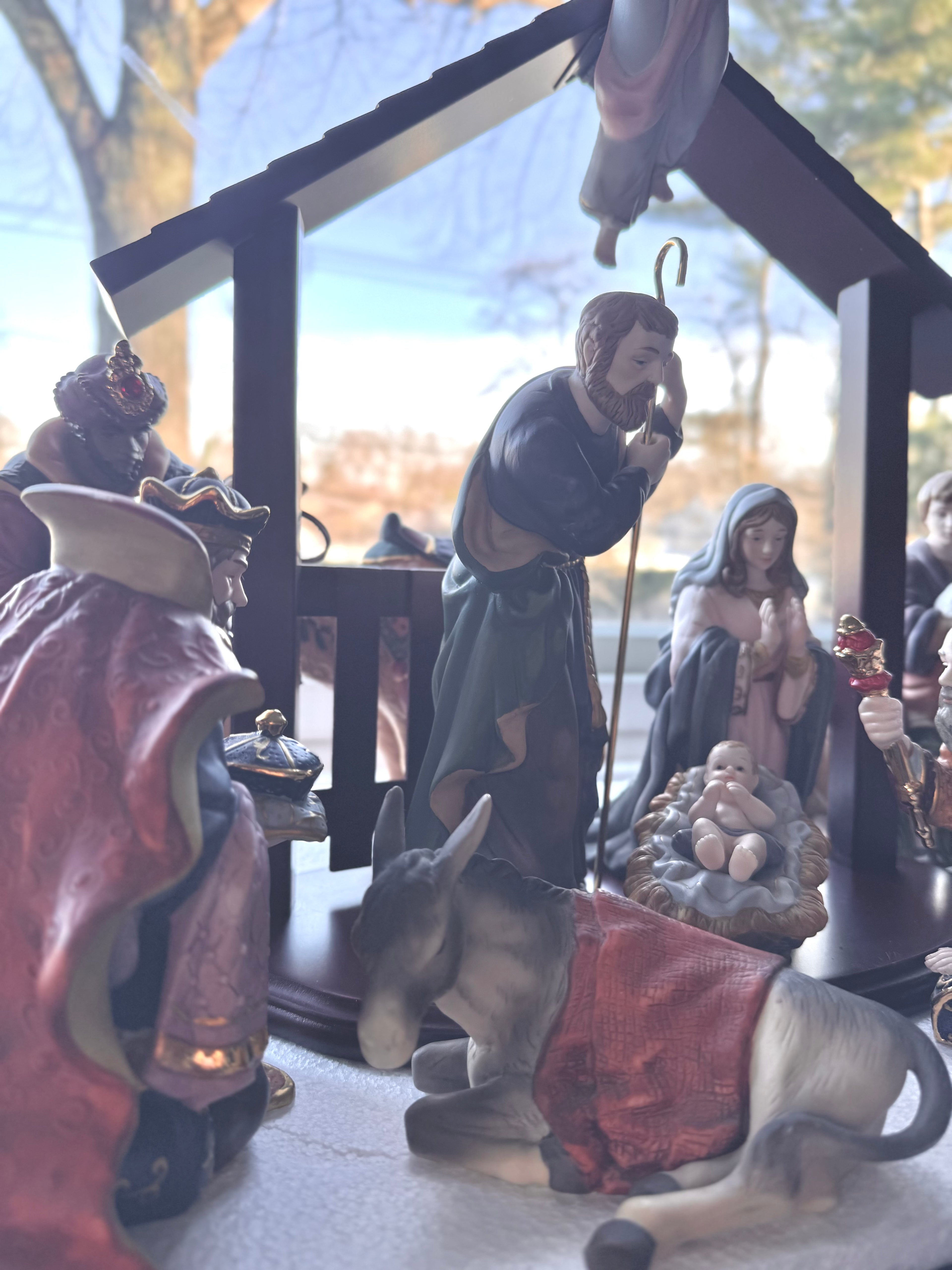 Kirkland Signature Nativity with Crèche