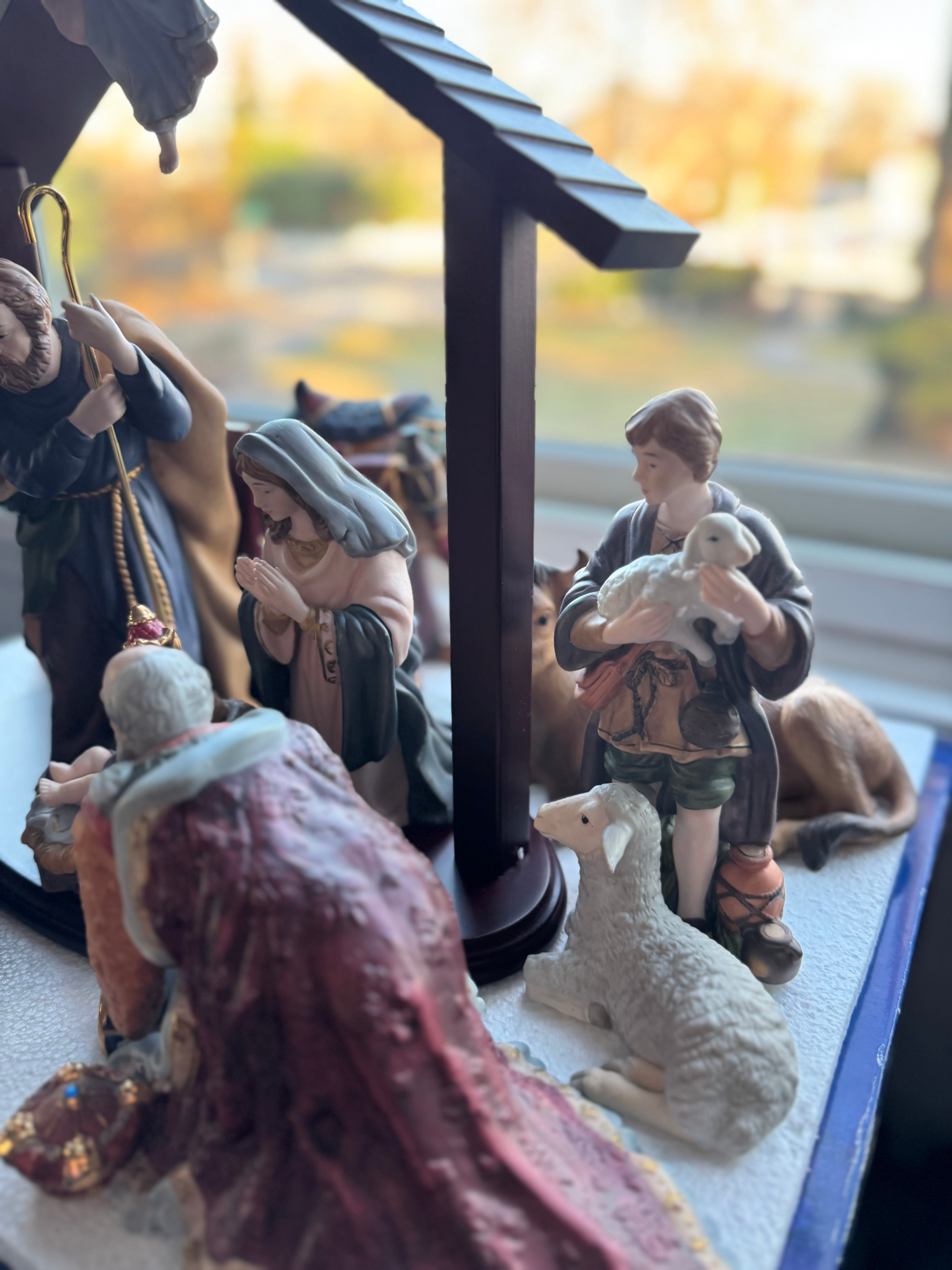 Kirkland Signature Nativity with Crèche